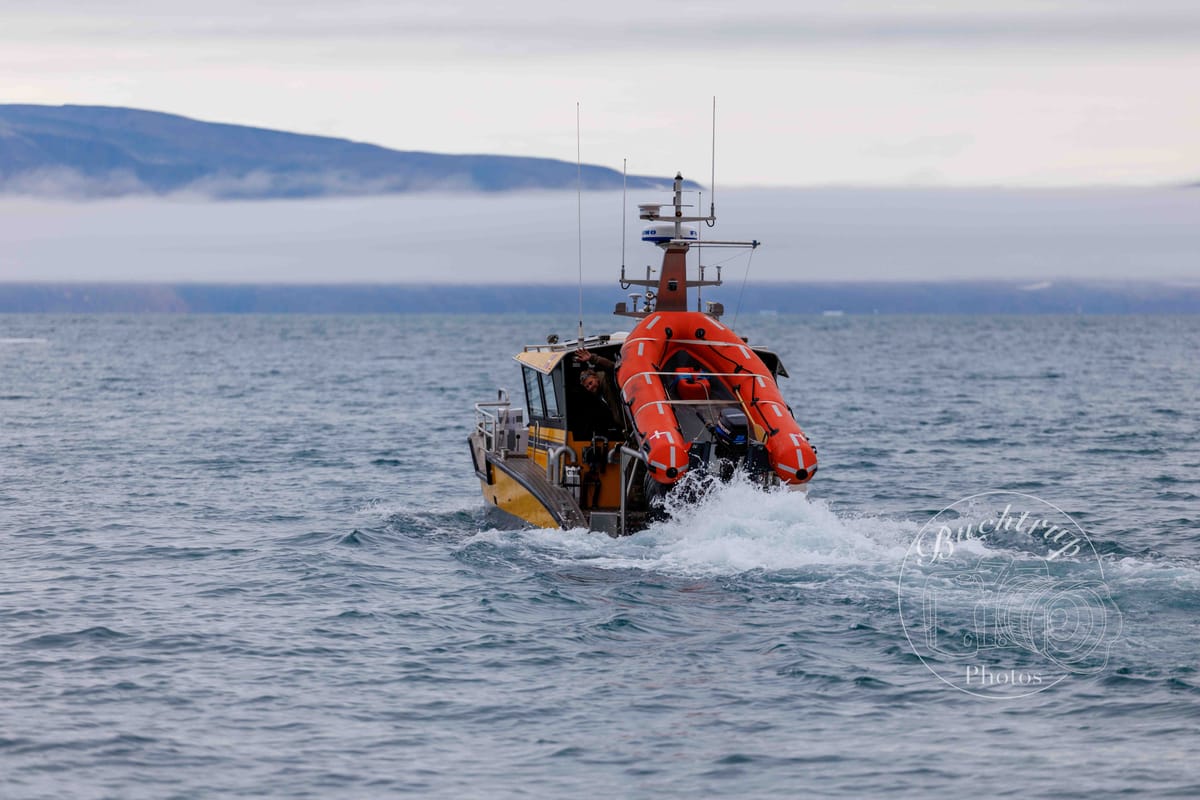 Rescue boat
